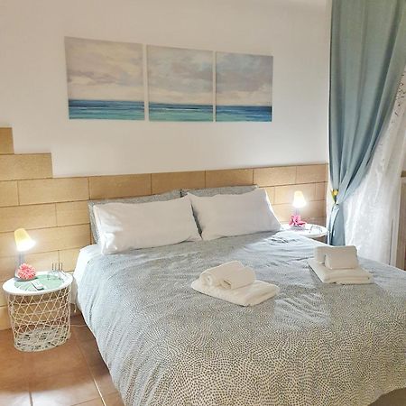 La Dimora Di Don Vito - Appartamento Confortevole บารี ภายนอก รูปภาพ