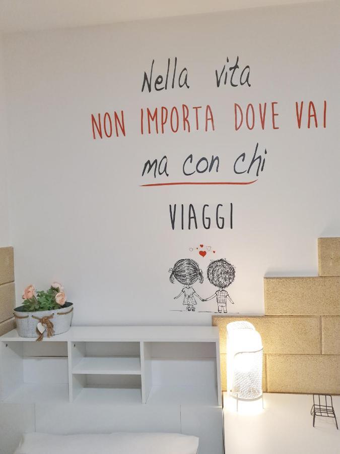 La Dimora Di Don Vito - Appartamento Confortevole บารี ภายนอก รูปภาพ