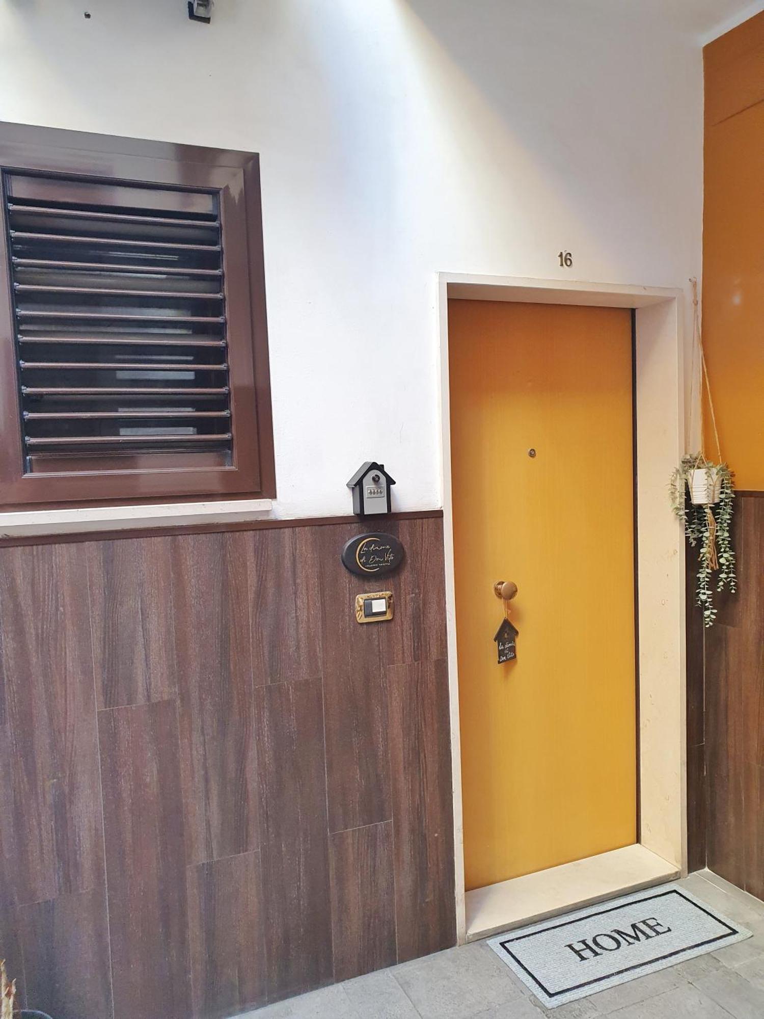 La Dimora Di Don Vito - Appartamento Confortevole บารี ภายนอก รูปภาพ