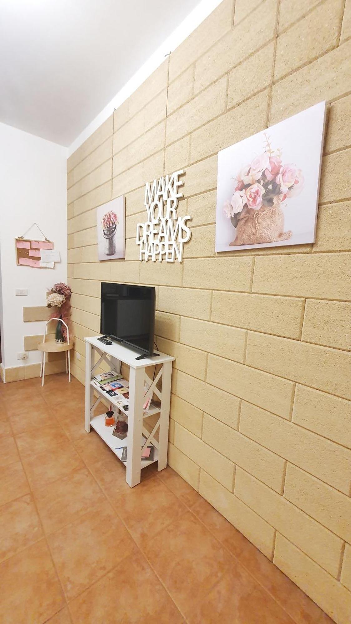 La Dimora Di Don Vito - Appartamento Confortevole บารี ภายนอก รูปภาพ